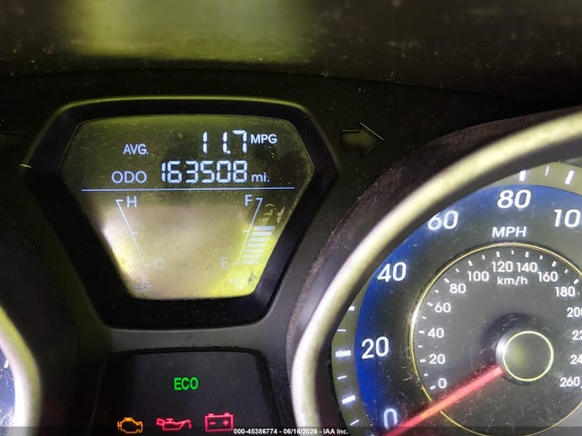 Продаж на аукціоні авто 2013 Hyundai Elantra Gls, vin: KMHDH4AE8DU680560, номер лоту: 45386774
