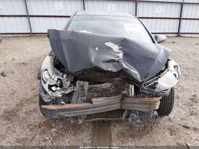 Продаж на аукціоні авто 2013 Hyundai Elantra Gls, vin: KMHDH4AE8DU680560, номер лоту: 45386774