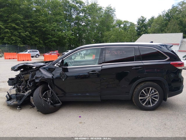 45386813 :رقم المزاد ، 5TDJZRFH0KS588574 vin ، 2019 Toyota Highlander Xle مزاد بيع