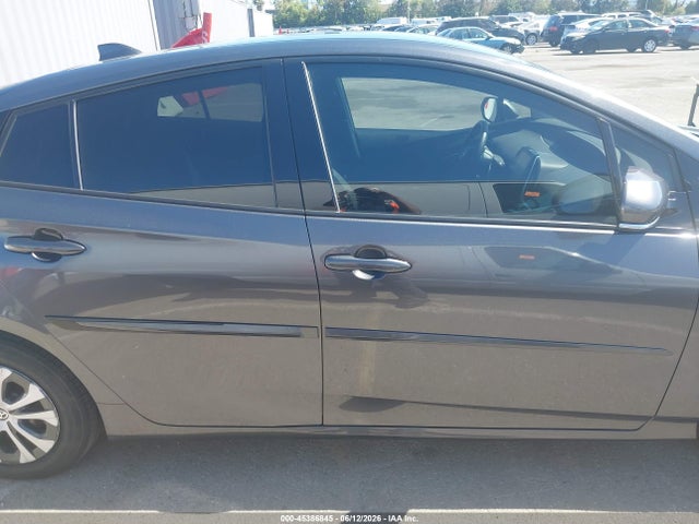 JTDKARFP7L3140208 Toyota Prius Prime Xle