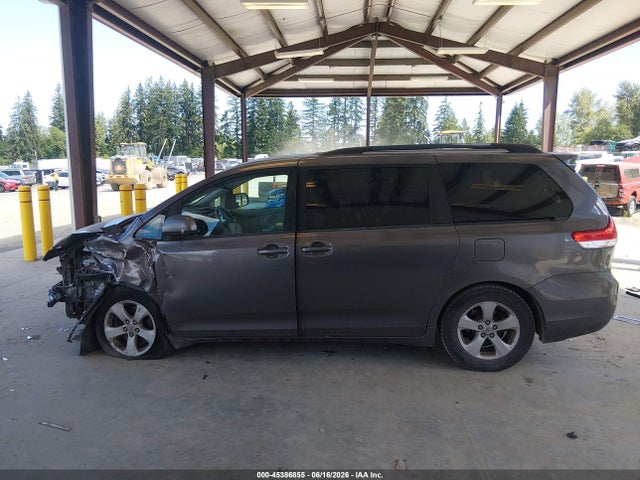 Продаж на аукціоні авто 2012 Toyota Sienna Le V6 8 Passenger, vin: 5TDKK3DC9CS225348, номер лоту: 45386855