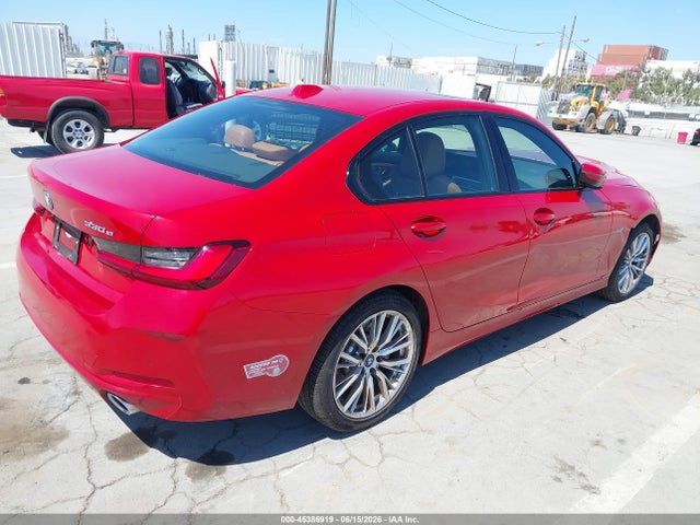 BMW 330e 2023 3MW39FF01P8D01595 Image 4