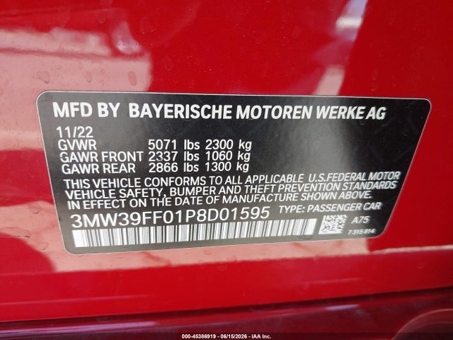 BMW 330e 2023 3MW39FF01P8D01595 Image 9