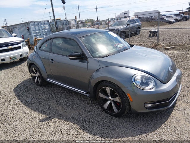 2013 Volkswagen Beetle 2.0t Turbo მანქანა იყიდება აუქციონზე, vin: 3VWVA7AT4DM621214, აუქციონის ნომერი: 45386922