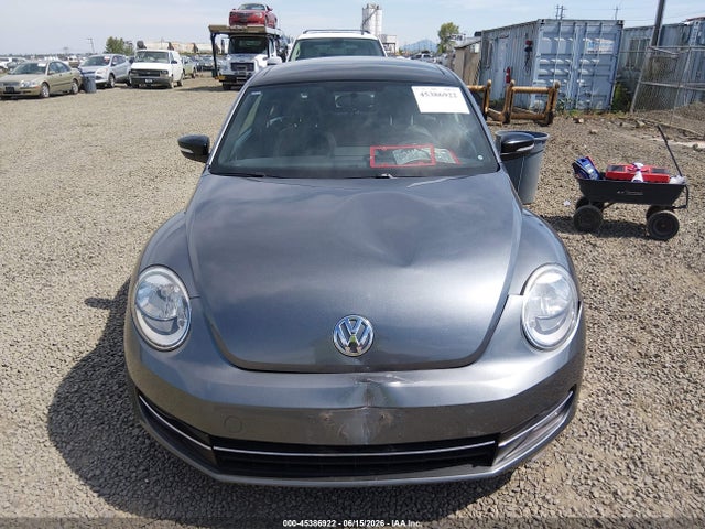 2013 Volkswagen Beetle 2.0t Turbo მანქანა იყიდება აუქციონზე, vin: 3VWVA7AT4DM621214, აუქციონის ნომერი: 45386922