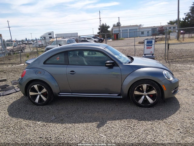 2013 Volkswagen Beetle 2.0t Turbo მანქანა იყიდება აუქციონზე, vin: 3VWVA7AT4DM621214, აუქციონის ნომერი: 45386922