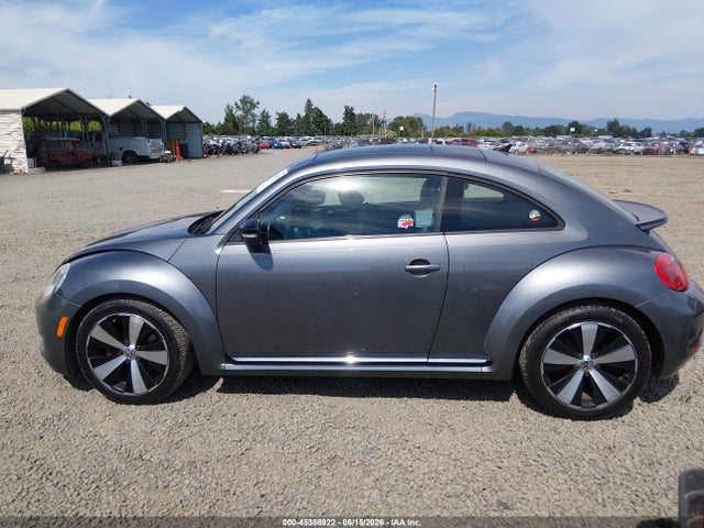 2013 Volkswagen Beetle 2.0t Turbo მანქანა იყიდება აუქციონზე, vin: 3VWVA7AT4DM621214, აუქციონის ნომერი: 45386922