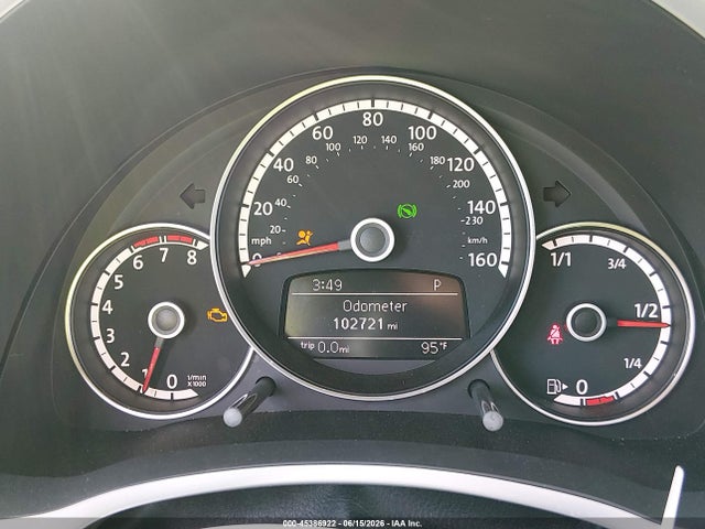 2013 Volkswagen Beetle 2.0t Turbo მანქანა იყიდება აუქციონზე, vin: 3VWVA7AT4DM621214, აუქციონის ნომერი: 45386922