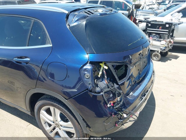 Продажа на аукционе авто 2018 Mercedes-benz Gla 250 4matic, vin: WDCTG4GB0JJ492879, номер лота: 45386969