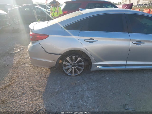 Auction sale of the 2016 Hyundai Sonata Sport, vin: 5NPE34AF6GH268054, lot number: 45387010