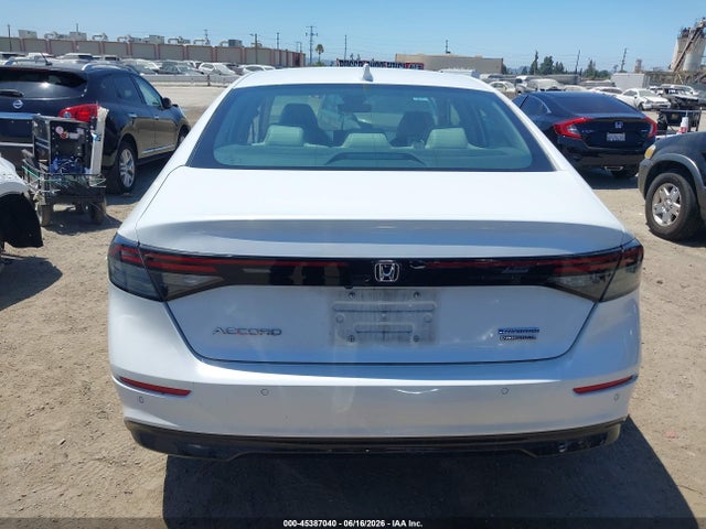 1HGCY2F8XPA044107 Honda Accord Hybrid Touring