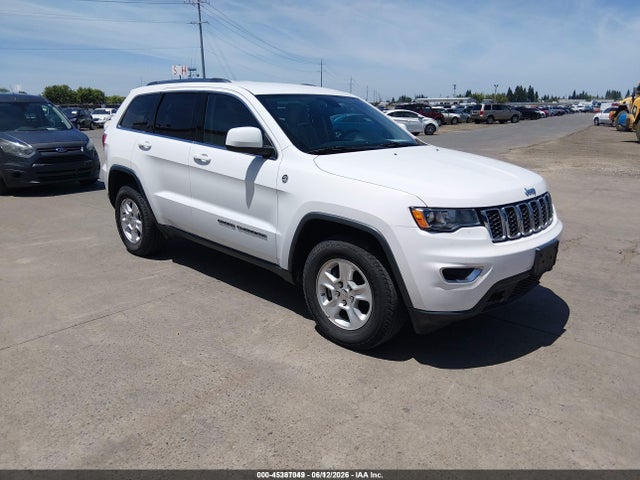 Auction sale of the 2017 Jeep Grand Cherokee Laredo 4x4, vin: 1C4RJFAGXHC891444, lot number: 45387049