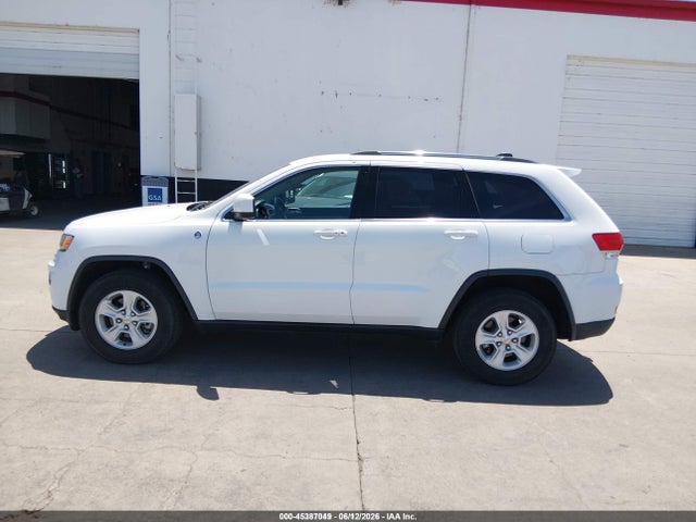 1C4RJFAGXHC891444 Jeep Grand Cherokee Laredo 4x4