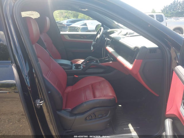 45387085 :رقم المزاد ، WP1BA2AY1SDA29328 vin ، 2025 Porsche Cayenne Coupe مزاد بيع