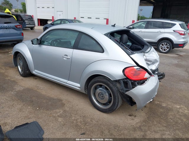 Aukcja sprzedaży 2012 Volkswagen Beetle 2.5l, vin: 3VWJX7AT2CM608148, numer aukcji: 45387099