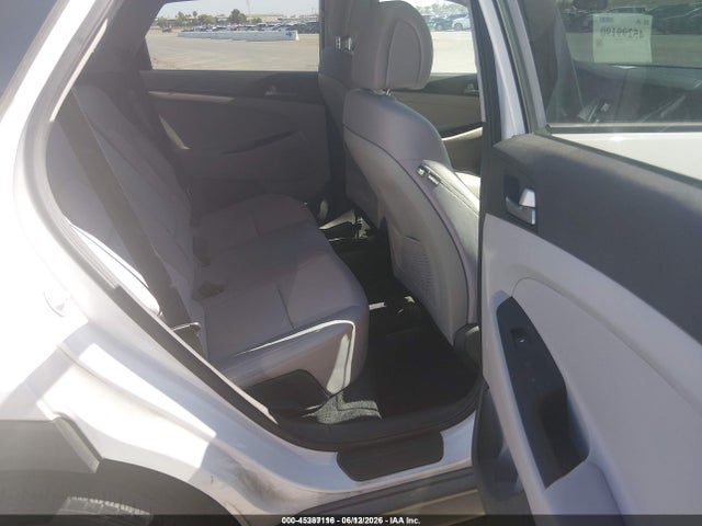 Hyundai TUCSON SE 2018 KM8J23A43JU712526 Image 8