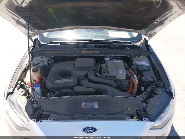 3FA6P0UU6JR101179 Ford Fusion Hybrid S
