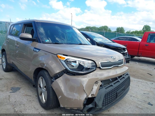 45387151 :رقم المزاد ، KNDJN2A20F7168335 vin ، 2015 Kia Soul مزاد بيع