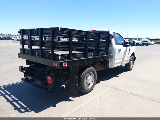 1FDBF2A67HEE28955 Ford F-250 Xl