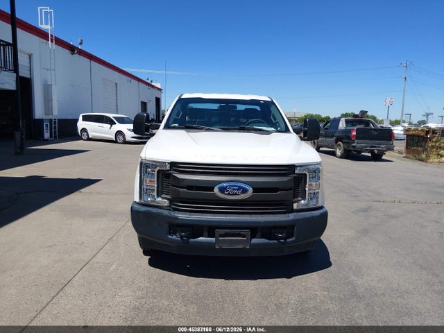 1FDBF2A67HEE28955 Ford F-250 Xl