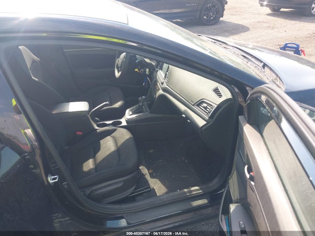 Продажа на аукционе авто 2018 Hyundai Elantra Sel, vin: 5NPD84LF6JH371654, номер лота: 45387167