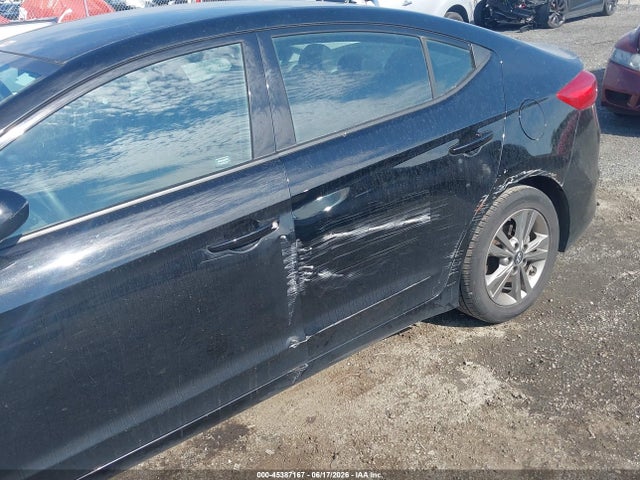 Продажа на аукционе авто 2018 Hyundai Elantra Sel, vin: 5NPD84LF6JH371654, номер лота: 45387167