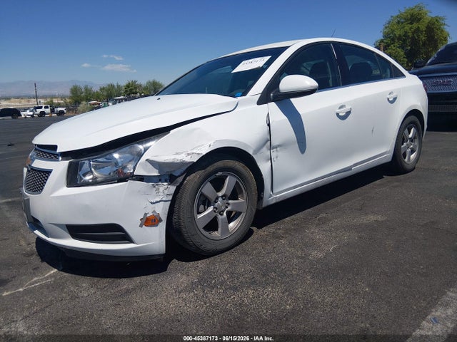 1G1PC5SBXE7445466 Chevrolet Cruze 1lt Auto