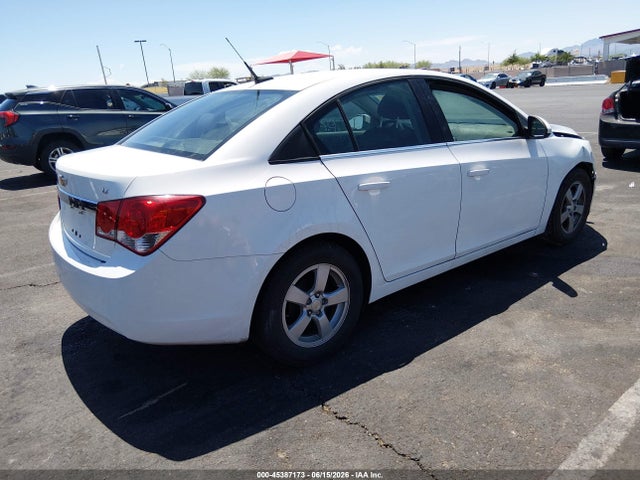 1G1PC5SBXE7445466 Chevrolet Cruze 1lt Auto