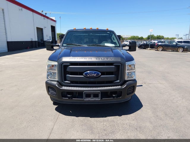 1FDRF3G68GED31242 Ford F-350 Chassis Xl