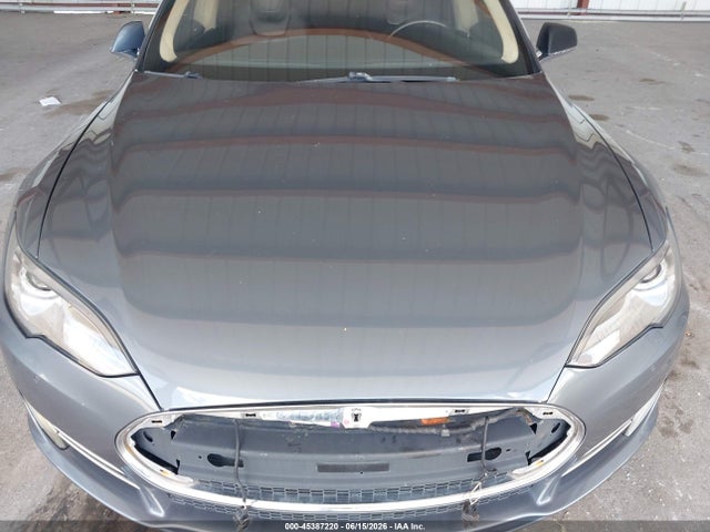 Продаж на аукціоні авто 2013 Tesla Model S Performance, vin: 5YJSA1CP8DFP26068, номер лоту: 45387220