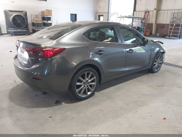2018 Mazda Mazda3 Touring მანქანა იყიდება აუქციონზე, vin: 3MZBN1V31JM247803, აუქციონის ნომერი: 45387222