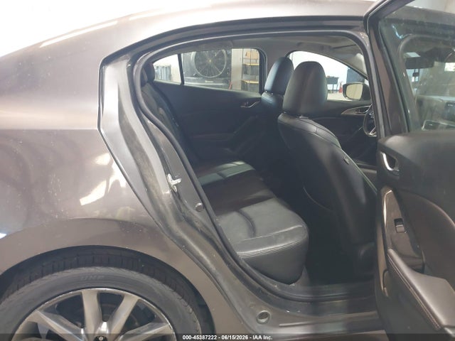 2018 Mazda Mazda3 Touring მანქანა იყიდება აუქციონზე, vin: 3MZBN1V31JM247803, აუქციონის ნომერი: 45387222