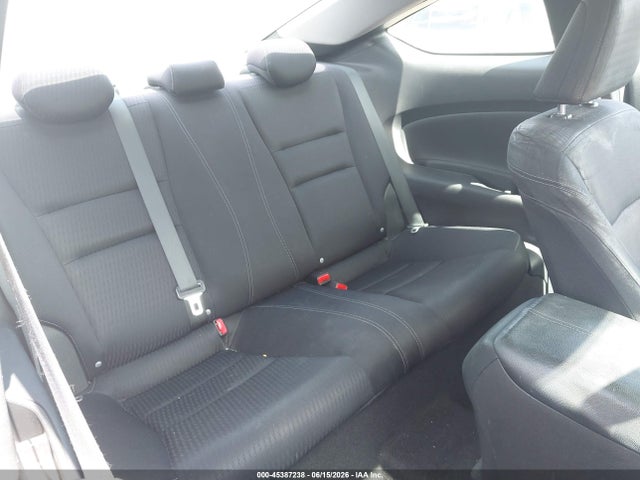 45387238 :رقم المزاد ، 1HGCT1A78EA009098 vin ، 2014 Honda Accord Ex مزاد بيع