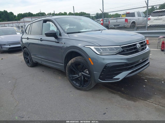 Aukcja sprzedaży 2024 Volkswagen Tiguan 2.0t Se R-line Black, vin: 3VV8B7AX8RM060637, numer aukcji: 45387243