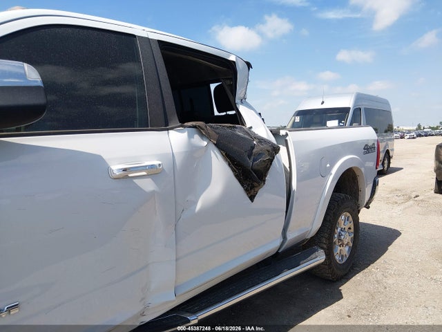 Продажа на аукционе авто 2021 Ram 2500 Laramie  4x4 6'4 Box, vin: 3C6UR5FL4MG609588, номер лота: 45387248