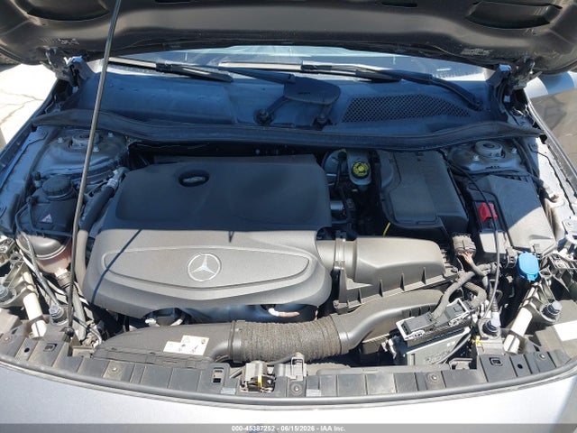 45387252 :رقم المزاد ، WDCTG4GB8HJ352346 vin ، 2017 Mercedes-benz Gla 250 4matic مزاد بيع