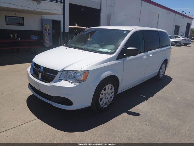 Dodge Grand Caravan Se 2018 2C4RDGBG3JR288733 Image 2