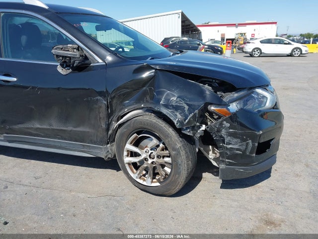 JN8AT2MT0HW153101 Nissan ROGUE SV