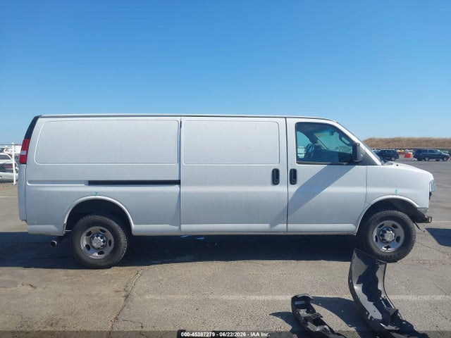 1GCWGBFP8P1259782 Chevrolet Express Cargo Rwd 2500 Extended Wheelbase Wt