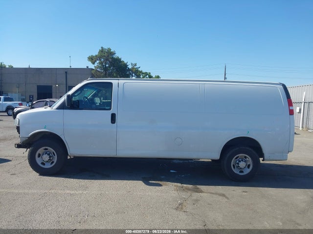 1GCWGBFP8P1259782 Chevrolet Express Cargo Rwd 2500 Extended Wheelbase Wt