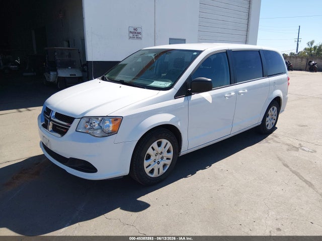 Dodge Grand Caravan Se 2018 2C4RDGBG1JR288732 Image 2