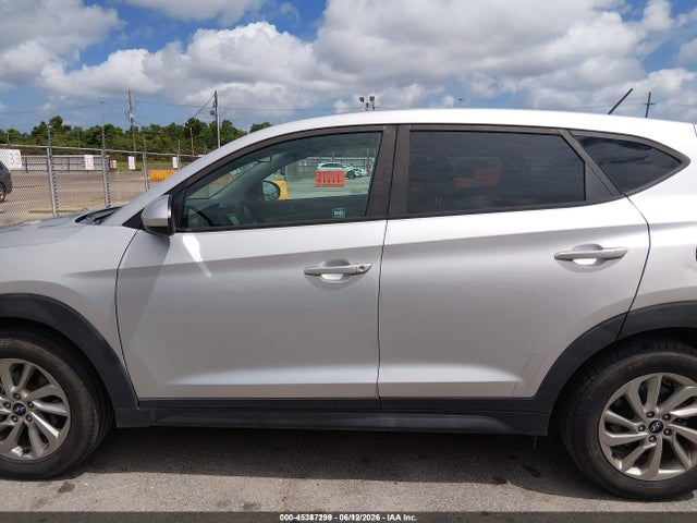 Hyundai TUCSON SE 2018 KM8J2CA45JU655696 Image 14