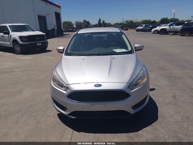 Ford FOCUS SE 2018 1FADP3F23JL328607 Image 6