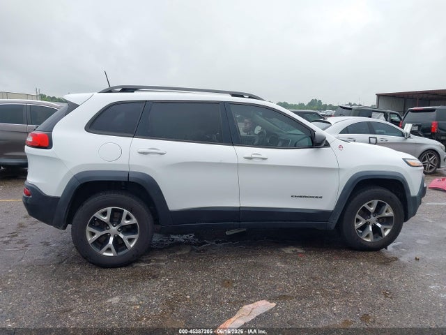 2018 Jeep Cherokee Trailhawk 4x4 მანქანა იყიდება აუქციონზე, vin: 1C4PJMBXXJD505387, აუქციონის ნომერი: 45387305