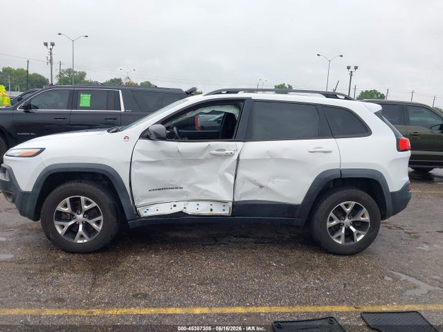 2018 Jeep Cherokee Trailhawk 4x4 მანქანა იყიდება აუქციონზე, vin: 1C4PJMBXXJD505387, აუქციონის ნომერი: 45387305