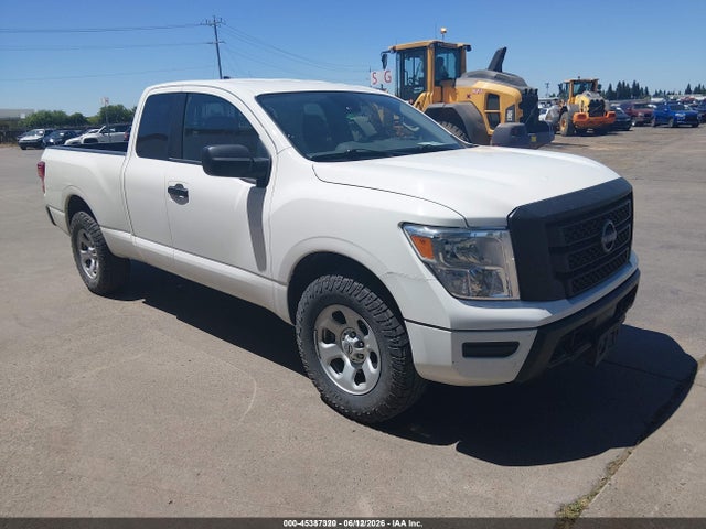 45387320 :رقم المزاد ، 1N6AA1CCXPN117883 vin ، 2023 Nissan Titan King Cab S 4x4 مزاد بيع