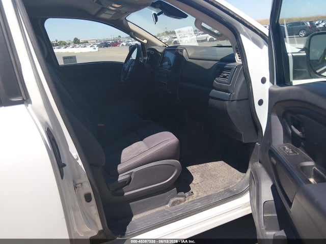 1N6AA1CCXPN117883 Nissan Titan King Cab S 4x4