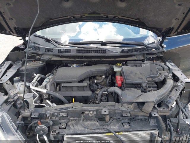 JN1BJ1CR8JW286655 Nissan Rogue Sport Sv