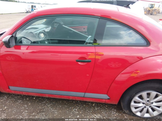 Продаж на аукціоні авто 2017 Volkswagen Beetle #pinkbeetle/1.8t Classic/1.8t S, vin: 3VWF17AT4HM610935, номер лоту: 45387349