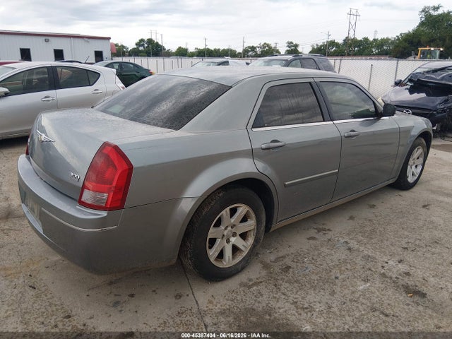 Продажа на аукционе авто 2007 Chrysler 300 Touring, vin: 2C3KA53G87H768301, номер лота: 45387404